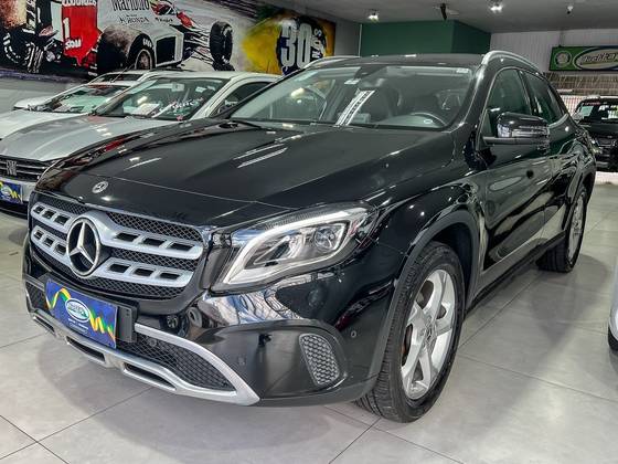 MERCEDES-BENZ GLA 200 1.6 CGI FLEX ADVANCE 7G-DCT MERCEDES-BENZ GLA 200 1.6 CGI FLEX ADVANCE 7G-DCT